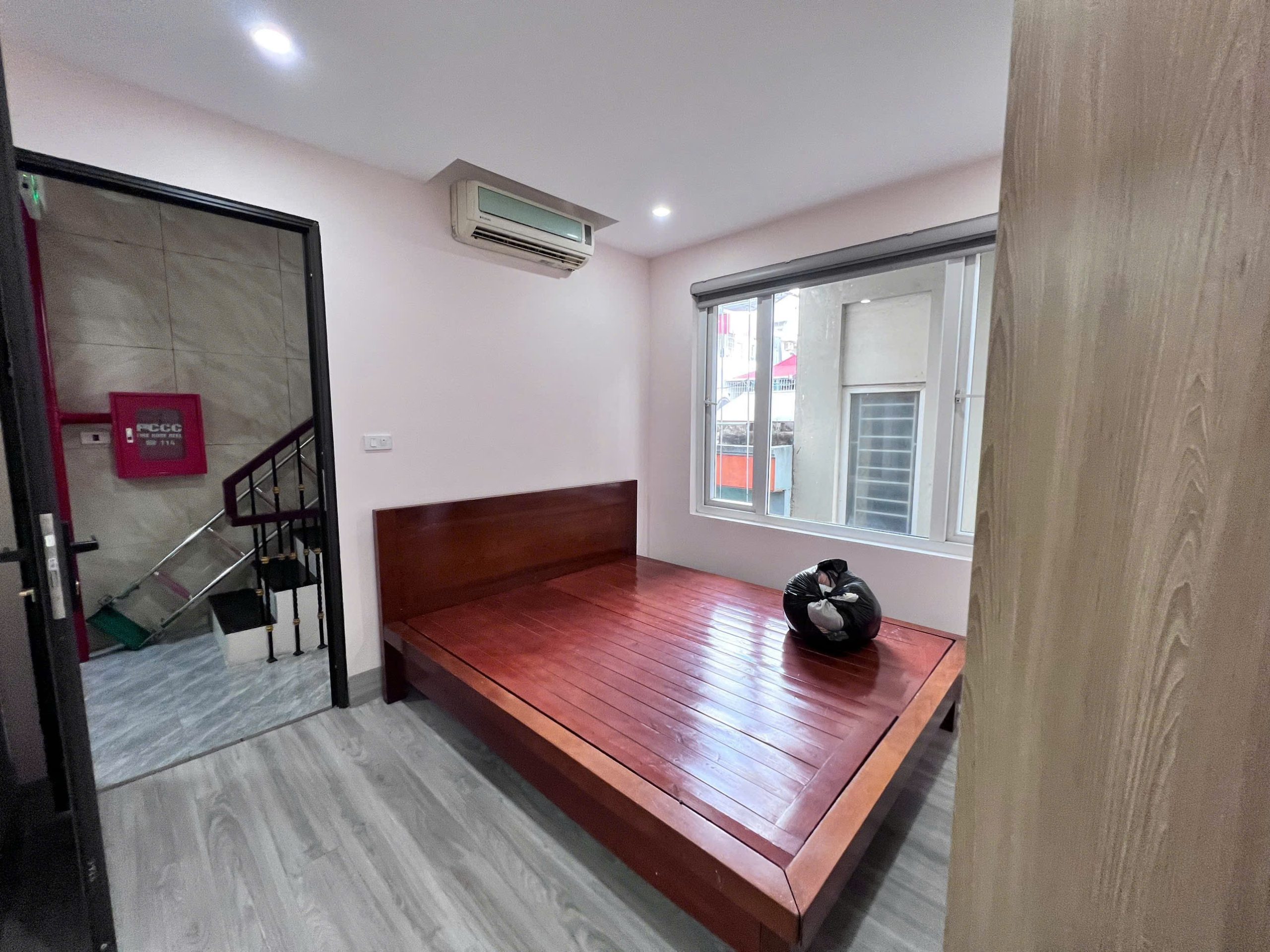 🔥👑 SIÊU PHẨM CẦU GIẤY – 9 TẦNG – VỪA Ở PENTHOUSE – VỪA CHO THUÊ 14 CHDV – DÒNG TIỀN 1.2 TỶ/NĂM – Ô TÔ TRÁNH! 💰🚀 – C5