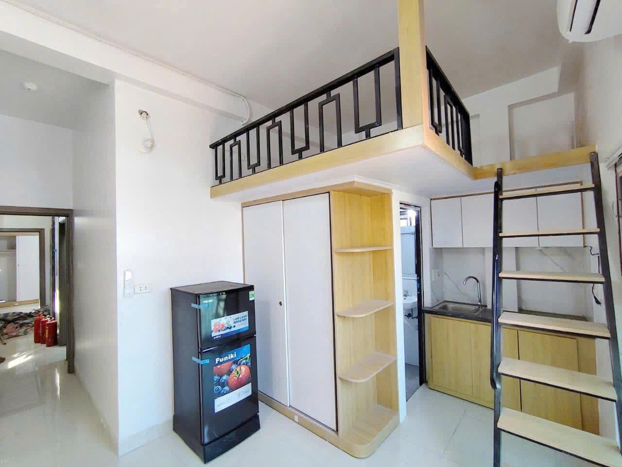 📢 CCMN HỒNG ĐÔ – 2 THOÁNG TRƯỚC SAU, 30M PHỐ – 7 TẦNG – 27 PHÒNG – DÒNG TIỀN 120TR/THÁNG (~6.4%/NĂM)! 🔥 – C41