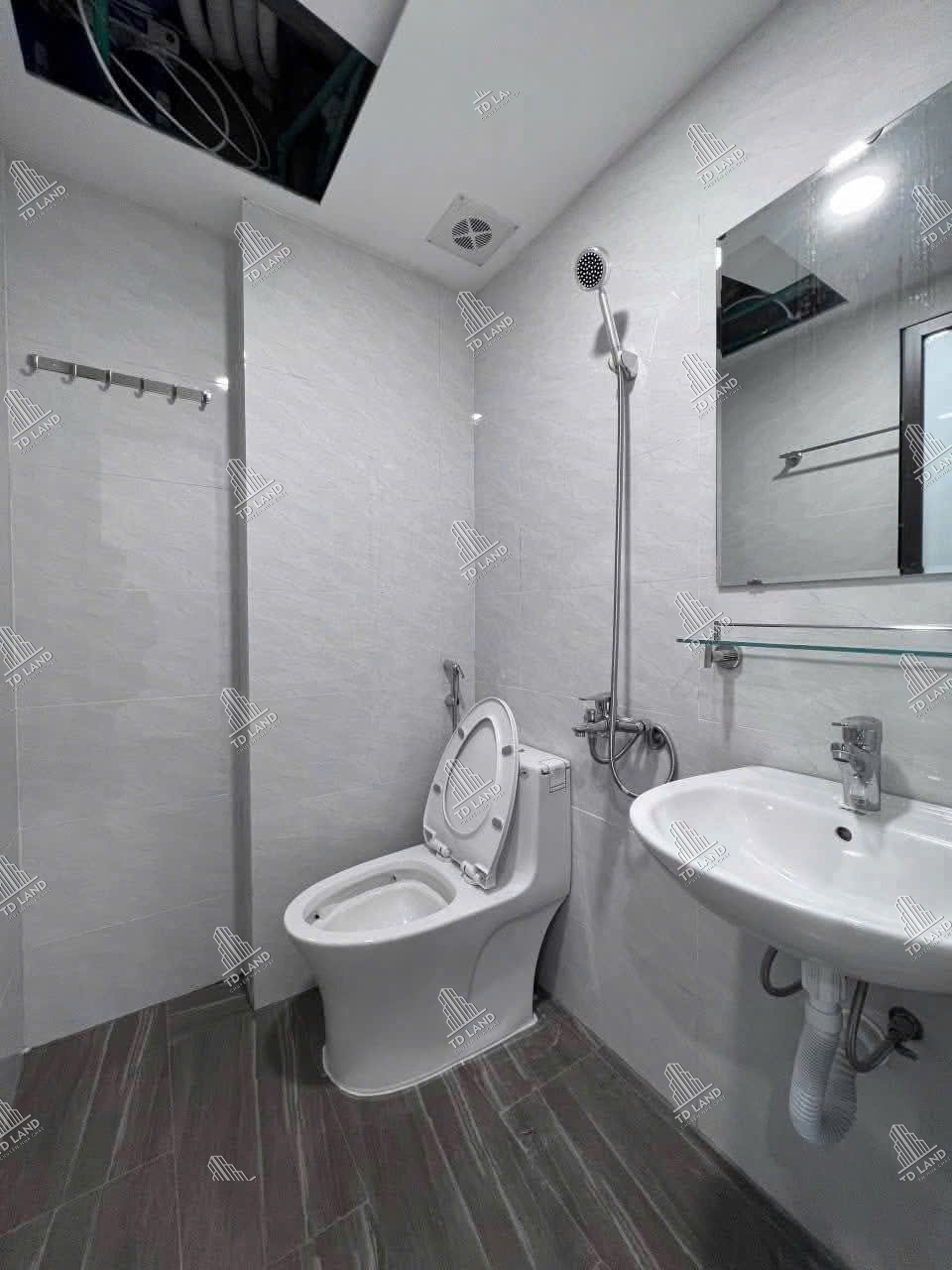 🎯 CCMN KIM NGƯU (HAI BÀ TRƯNG) – 9 TẦNG – MT 4.3M – 24 PHÒNG – DÒNG TIỀN 130TR/THÁNG (~4.9%/NĂM)! 🎯 – D13