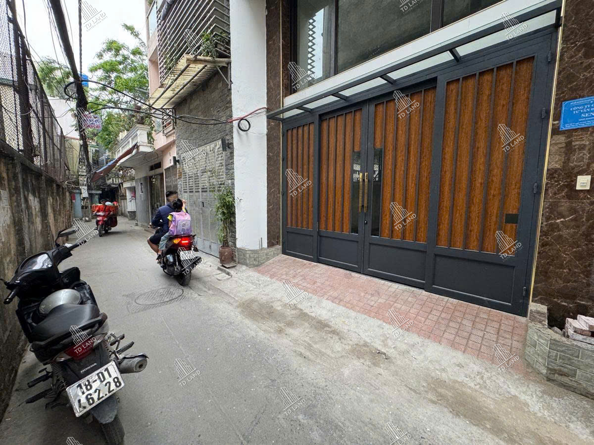 🎯 CCMN HÒA BÌNH (HAI BÀ TRƯNG) – 7 TẦNG – MT 5M – 10 PHÒNG – DÒNG TIỀN 100TR/THÁNG (~4.8%/NĂM)! 🎯 – C105