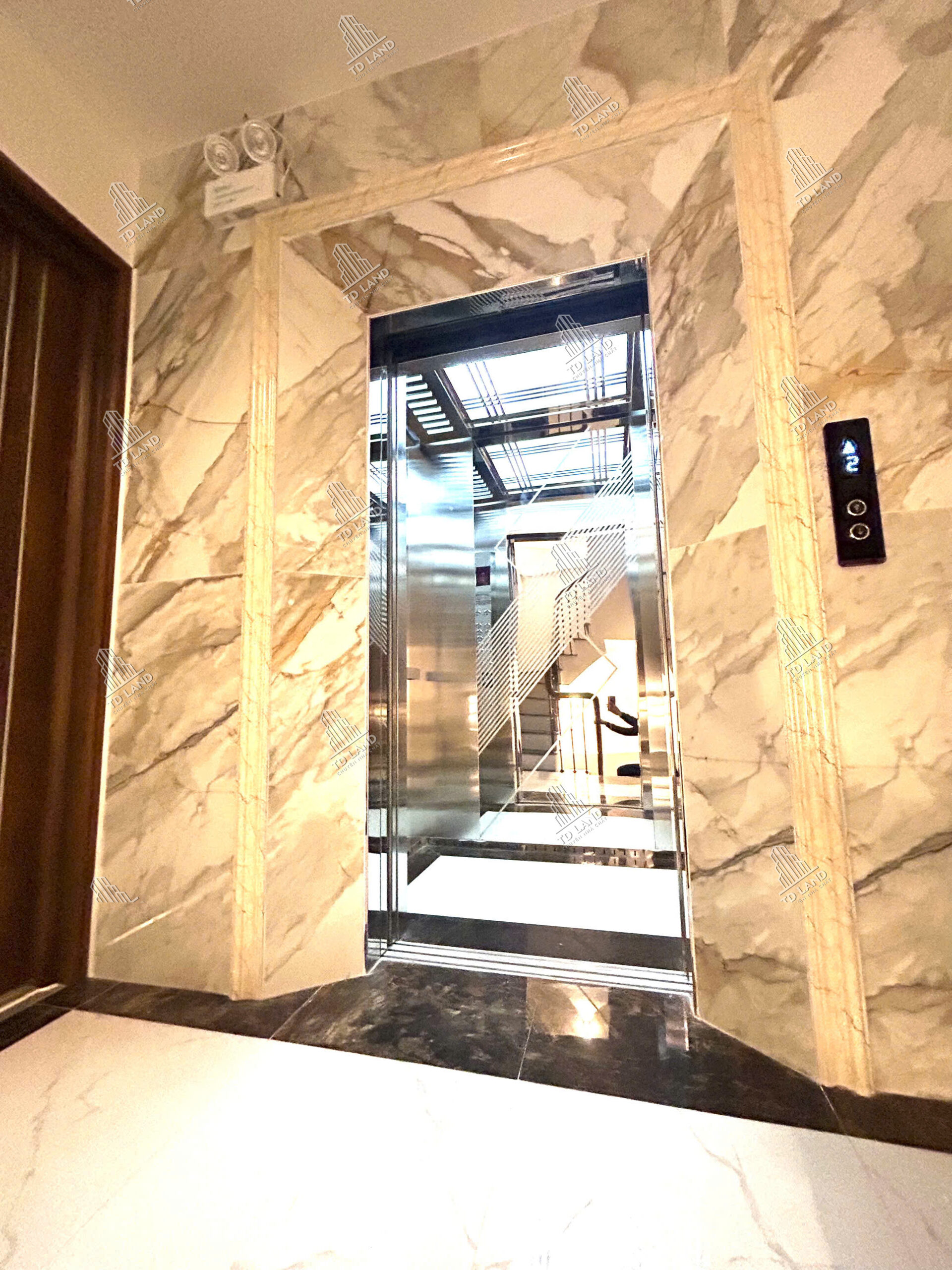 🌟 62.5 TỶ – ĐỘI CẤN (BA ĐÌNH) – 10 TẦNG THANG MÁY – MẶT TIỀN 7.65M – THIẾT KẾ THÔNG SÀN KINH DOANH ĐỈNH – D108