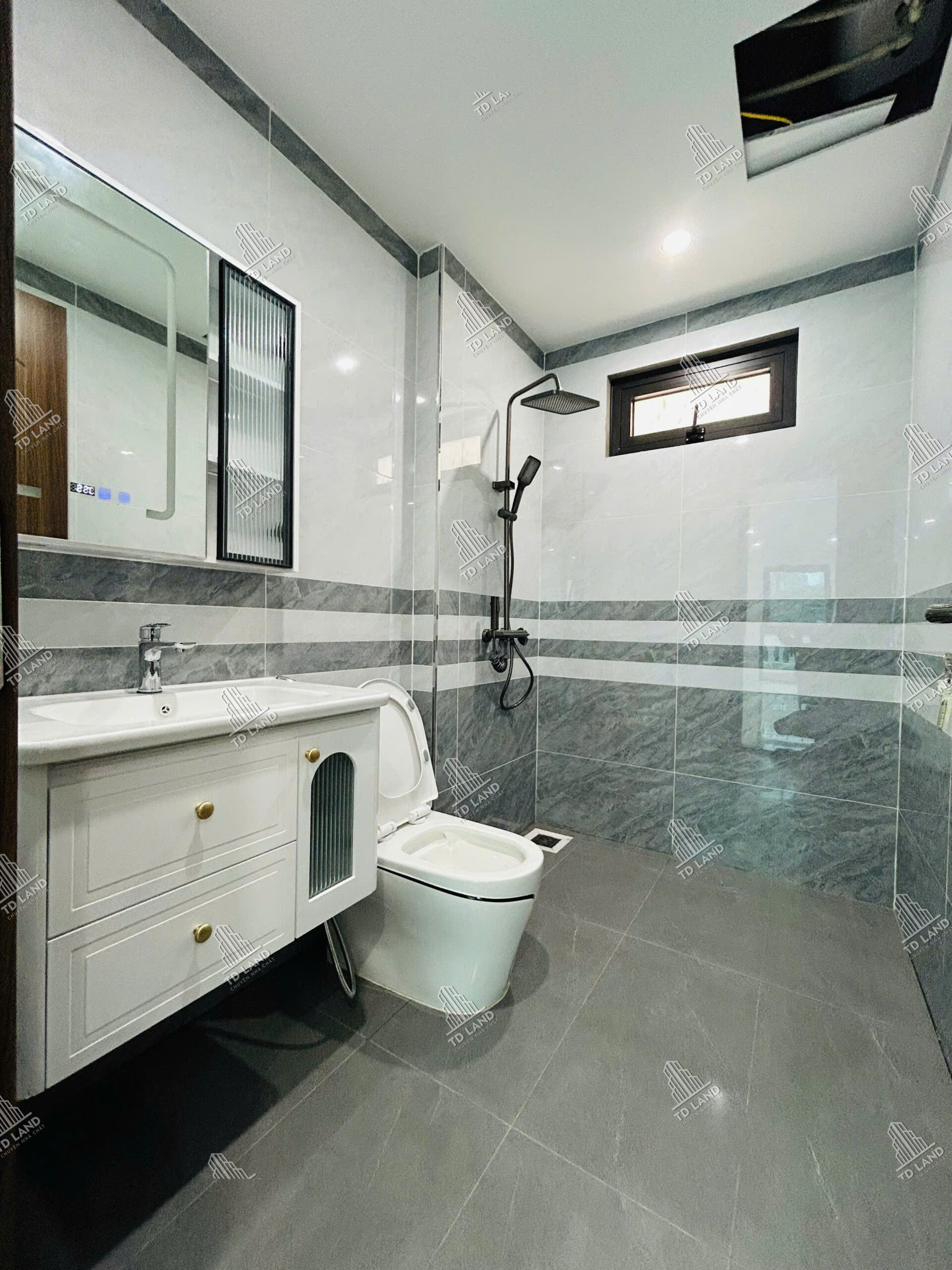 🌟 62.5 TỶ – ĐỘI CẤN (BA ĐÌNH) – 10 TẦNG THANG MÁY – MẶT TIỀN 7.65M – THIẾT KẾ THÔNG SÀN KINH DOANH ĐỈNH – D108