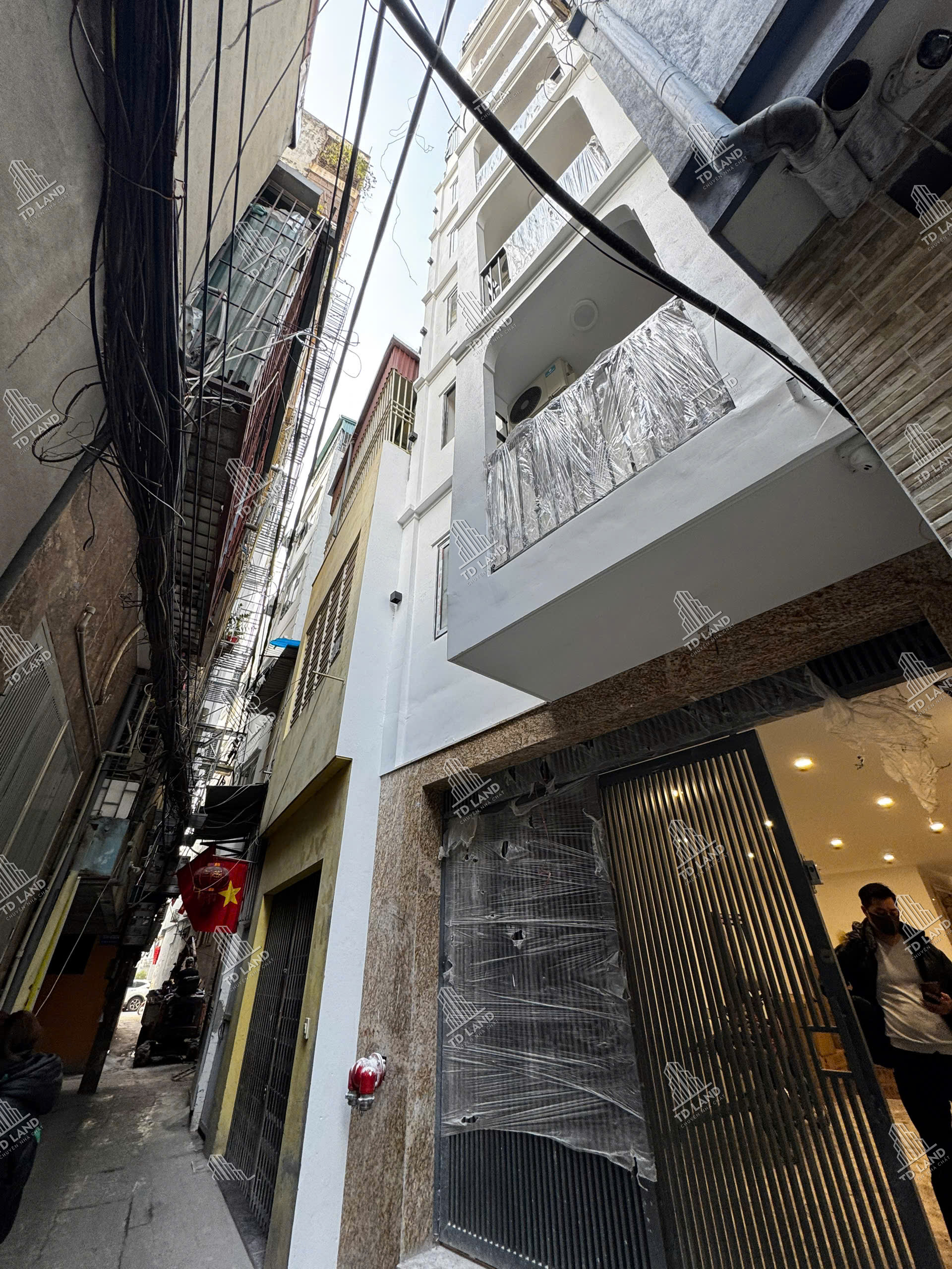 🌟 28.5 TỶ – KHƯƠNG ĐÌNH (THANH XUÂN) – 8 TẦNG THANG MÁY – 14 CĂN 1N1K – LÔ GÓC 2 THOÁNG – CẠNH HỒ – NỞ HẬU – C134