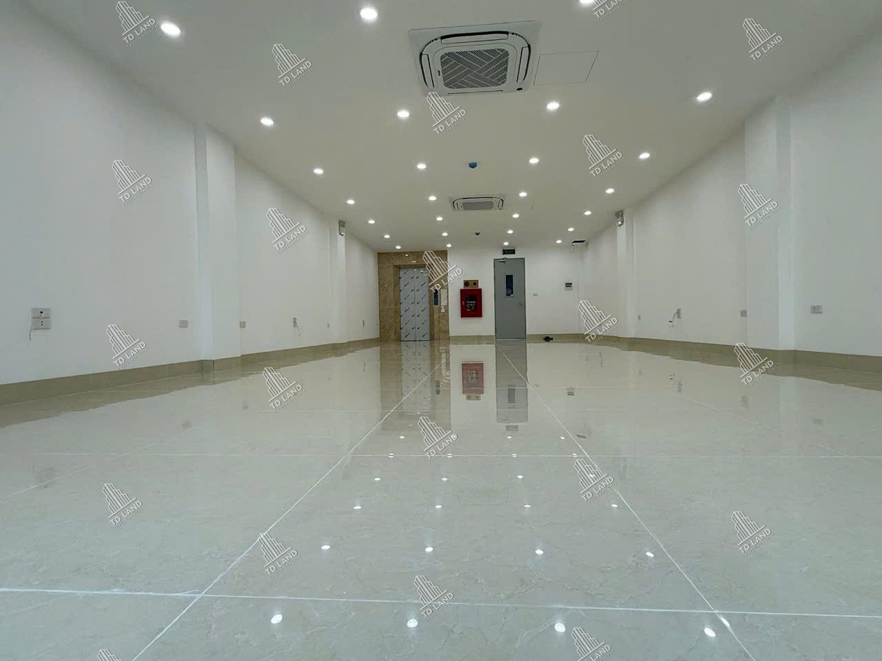 🌟 59.8 TỶ – NGUYỄN NGỌC NẠI (THANH XUÂN) – 8 TẦNG THANG MÁY – THÔNG SÀN KINH DOANH – MẶT TIỀN 5.5M – Ô TÔ ĐỖ CỬA – D50