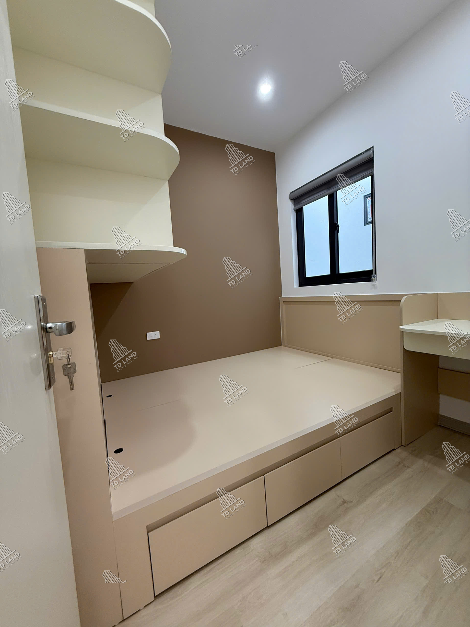 🌟 37.8 TỶ – LÁNG (ĐỐNG ĐA) – 7 TẦNG THANG MÁY – 23 PHÒNG CAO CẤP – DÒNG TIỀN 2 TỶ/NĂM – D84