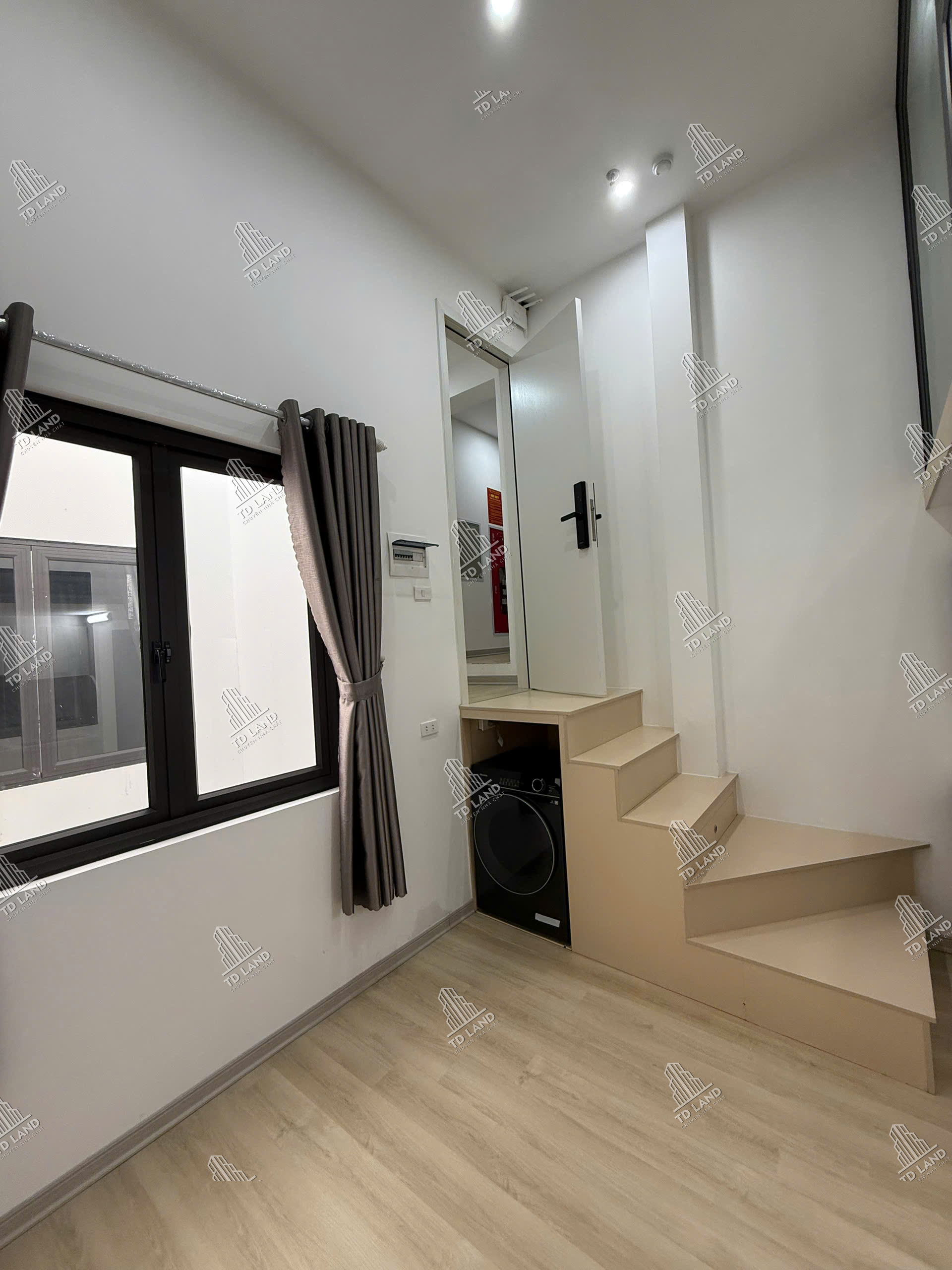 🌟 37.8 TỶ – LÁNG (ĐỐNG ĐA) – 7 TẦNG THANG MÁY – 23 PHÒNG CAO CẤP – DÒNG TIỀN 2 TỶ/NĂM – D84