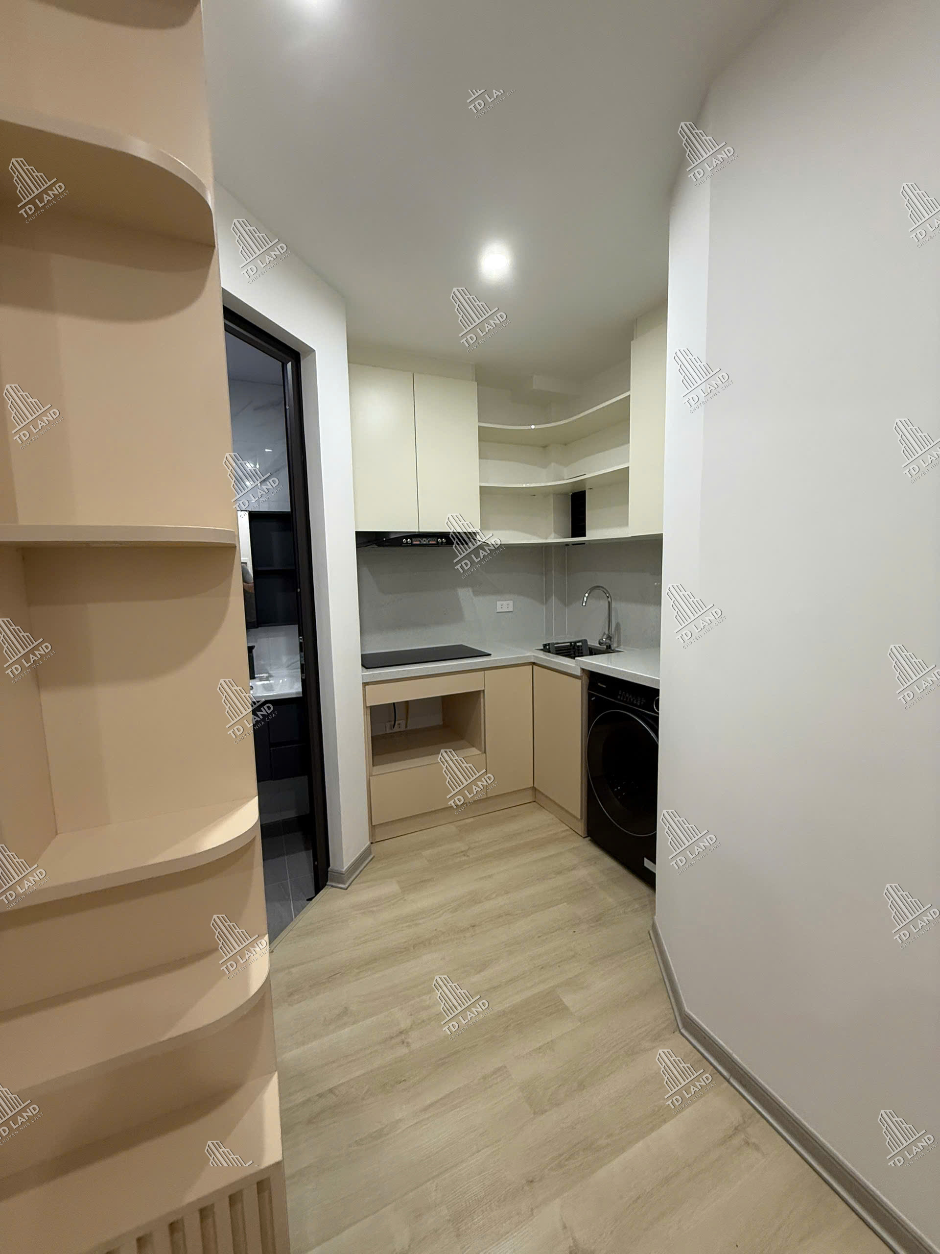🌟 37.8 TỶ – LÁNG (ĐỐNG ĐA) – 7 TẦNG THANG MÁY – 23 PHÒNG CAO CẤP – DÒNG TIỀN 2 TỶ/NĂM – D84