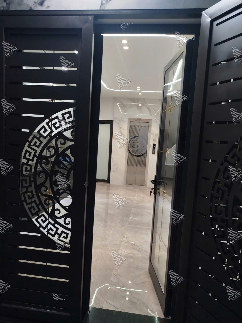 🌟 13.2 TỶ – KHÚC THỪA DỤ (CẦU GIẤY) – 6 TẦNG – 10 PHÒNG KHÉP KÍN – NHÀ MỚI – GẦN Ô TÔ TRÁNH – A59