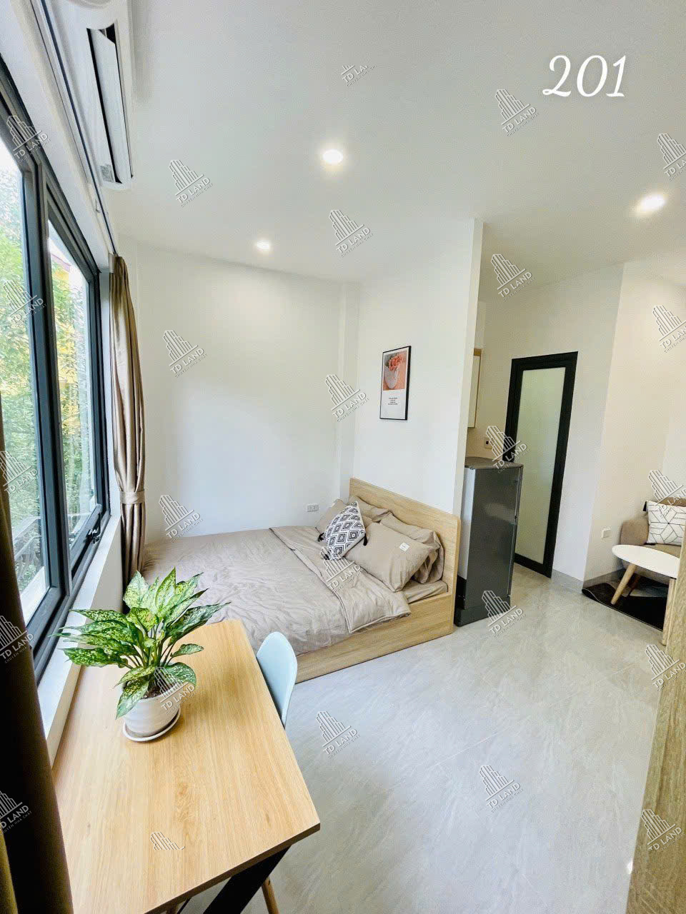 🌟 36 TỶ – PHỐ TỰ DO (HAI BÀ TRƯNG) – 28 PHÒNG KHÉP KÍN – Ô TÔ TRÁNH – GẦN ĐH KINH TẾ QUỐC DÂN – D53