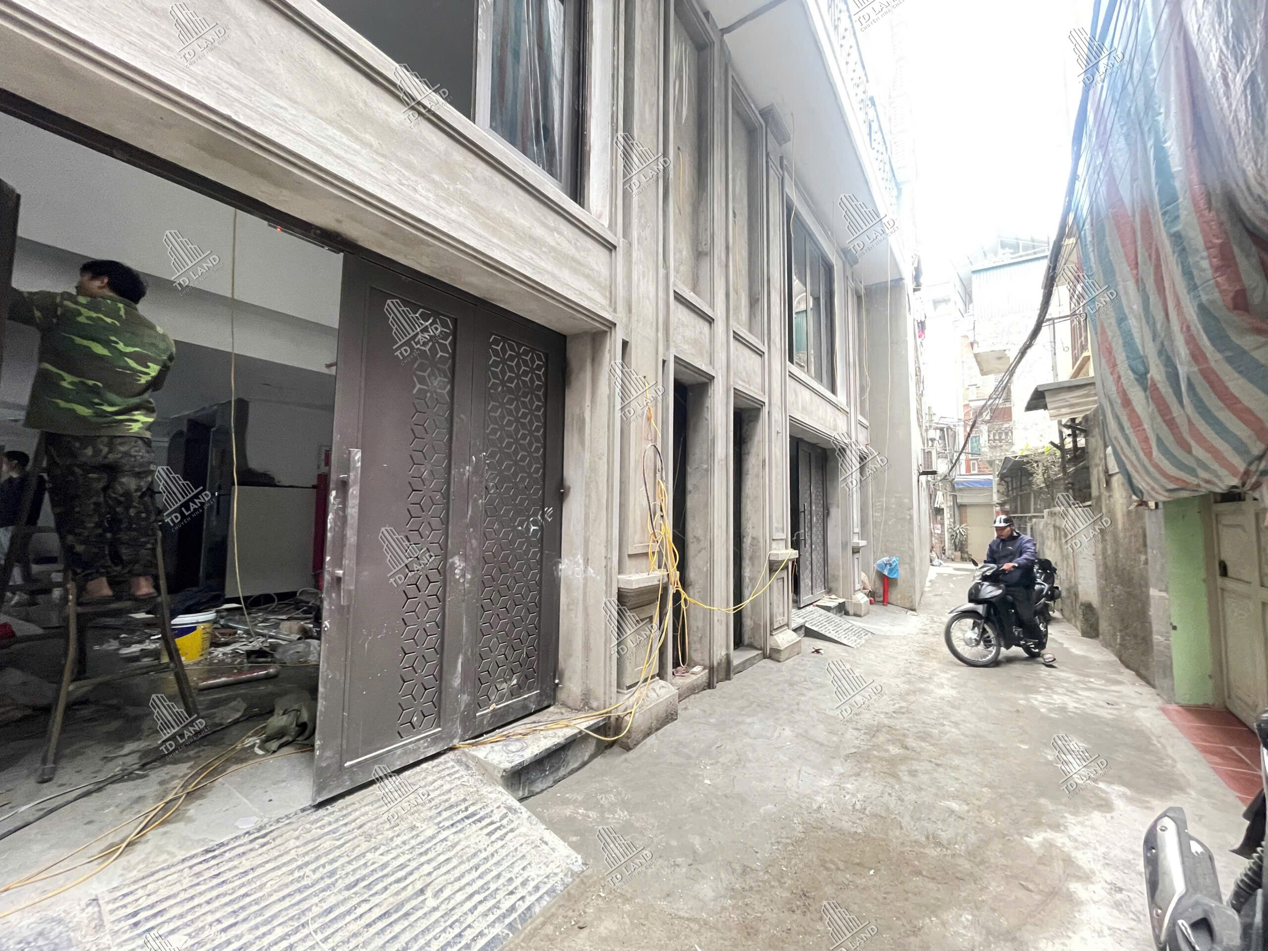 🌟 22.5 TỶ – MỄ TRÌ THƯỢNG (NAM TỪ LIÊM) – 7 TẦNG THANG MÁY – 20 PHÒNG KHÉP KÍN – DÒNG TIỀN 1.2 TỶ/NĂM – HAI MẶT THOÁNG – C60