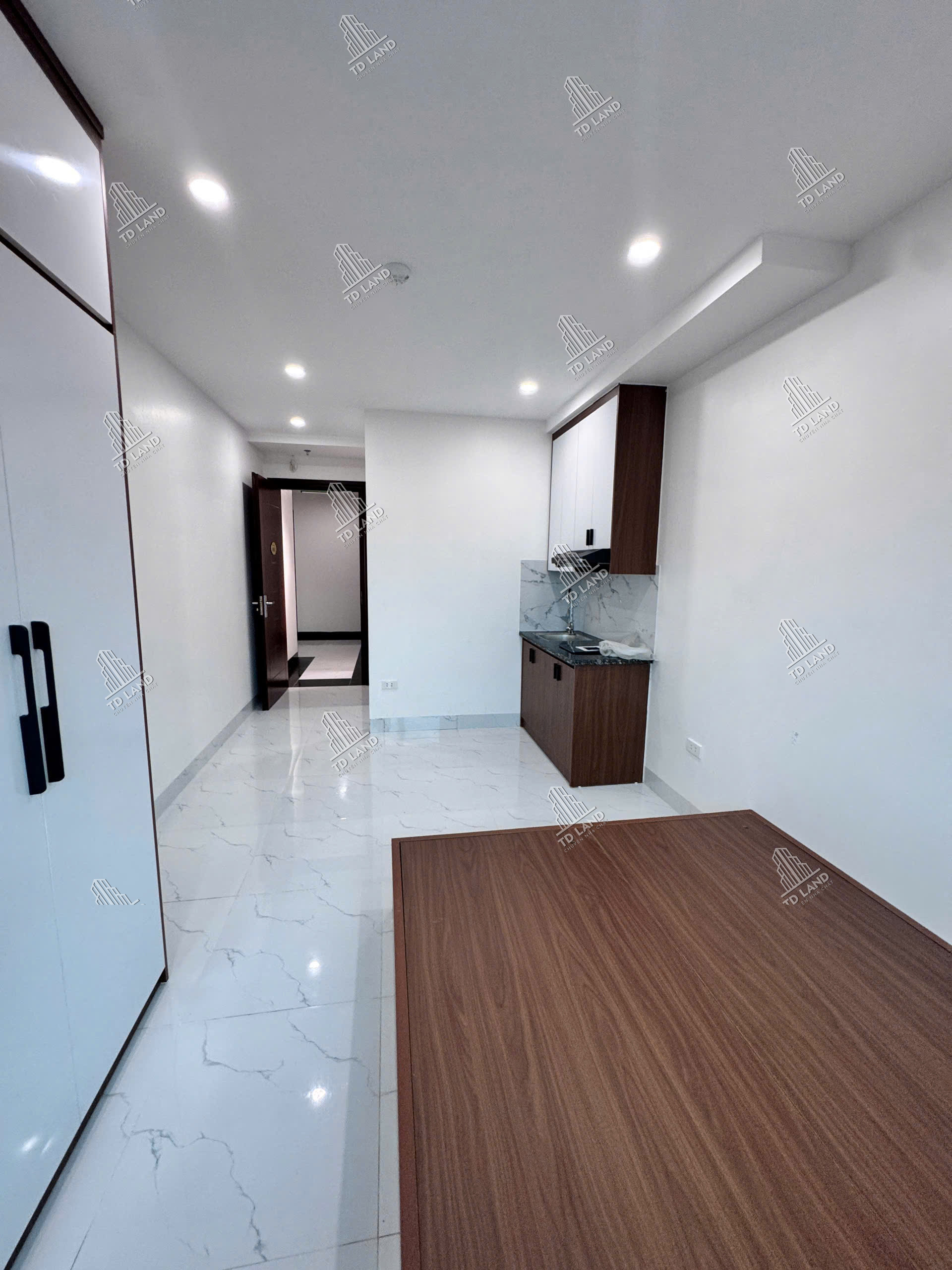 🌟 38.8 TỶ – XUÂN ĐỈNH (BẮC TỪ LIÊM) – 8 TẦNG THANG MÁY – 30 PHÒNG KHÉP KÍN – DÒNG TIỀN 1.9 TỶ/NĂM – Ô TÔ ĐỖ CỬA – D122
