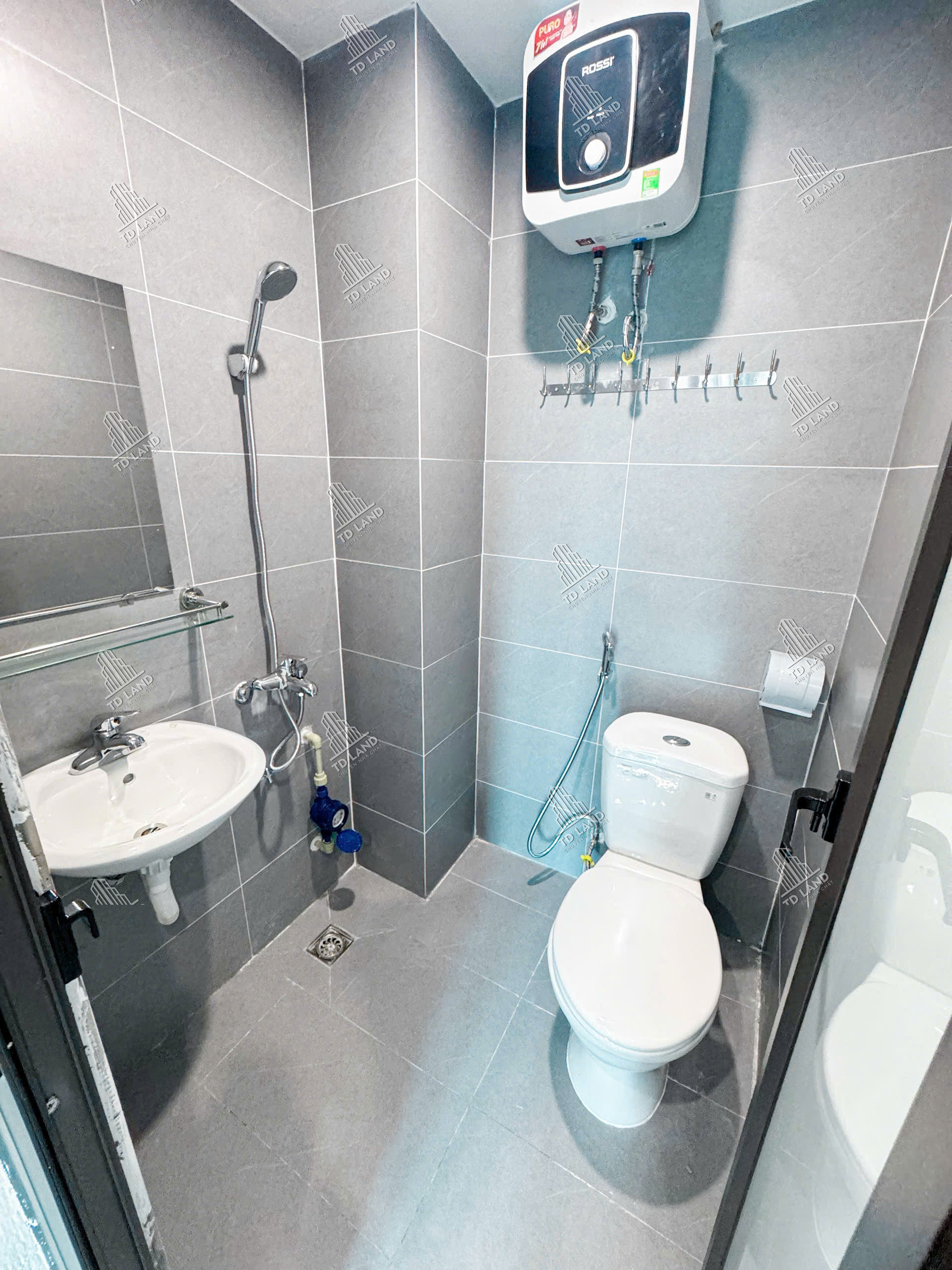 🌟 24.8 TỶ – DỊCH VỌNG (CẦU GIẤY) – 7 TẦNG THANG MÁY – 25 PHÒNG FULL ĐỒ – DÒNG TIỀN 1.5 TỶ/NĂM – C154