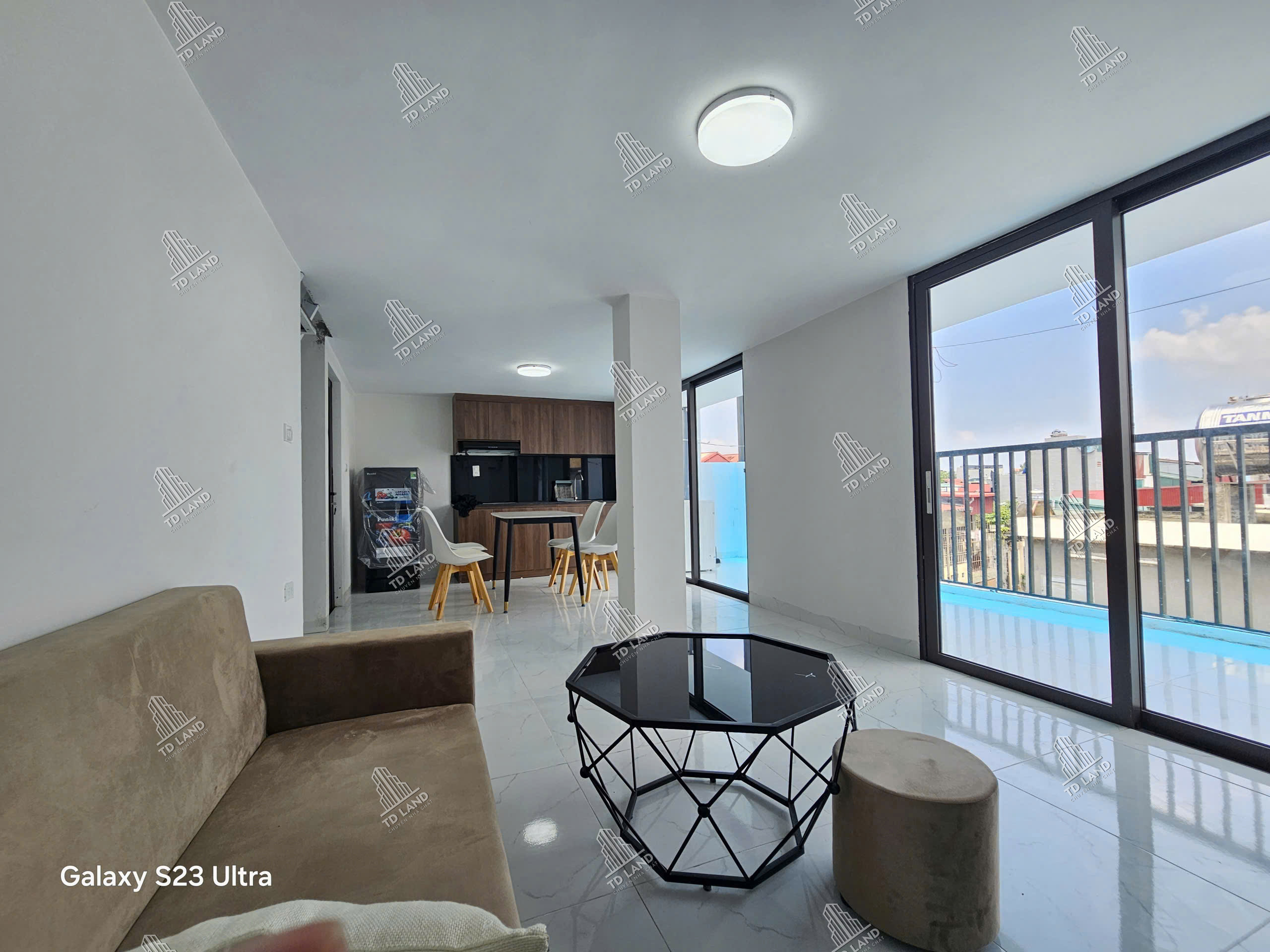 C175 | HOÀNG HOA THÁM (BA ĐÌNH) | 121.9M2 6 TẦNG 28 PHÒNG