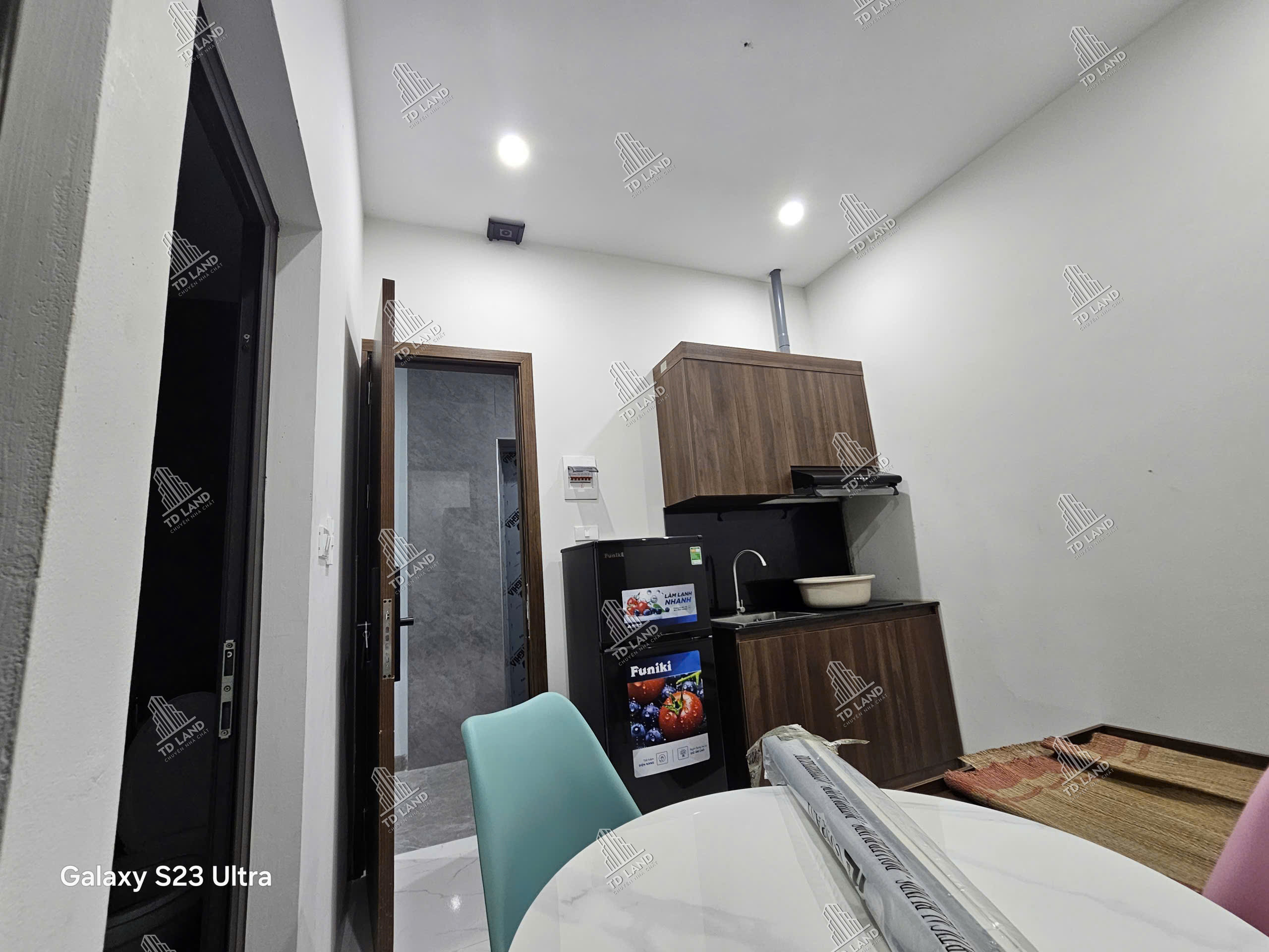 C175 | HOÀNG HOA THÁM (BA ĐÌNH) | 121.9M2 6 TẦNG 28 PHÒNG