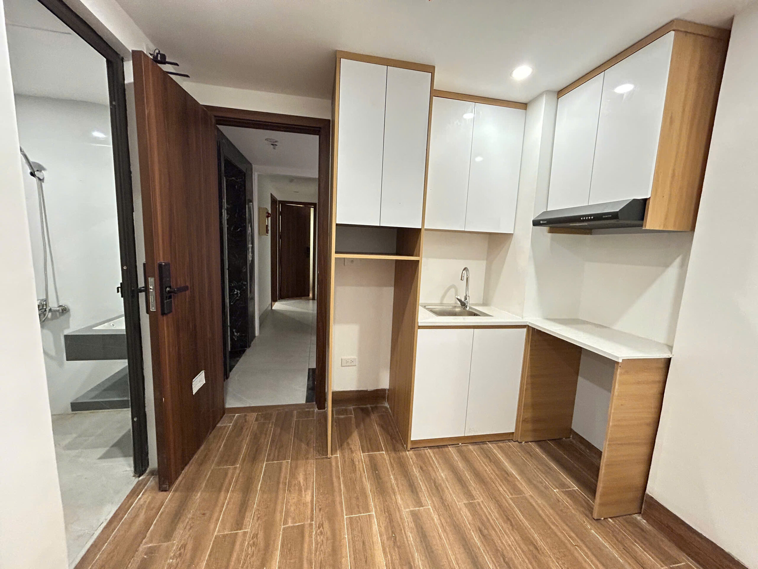 C76 | PHAN ĐÌNH GIÓT (THANH XUÂN) | 76.7M2 8 TẦNG 23 PHÒNG | 10M RA Ô TÔ