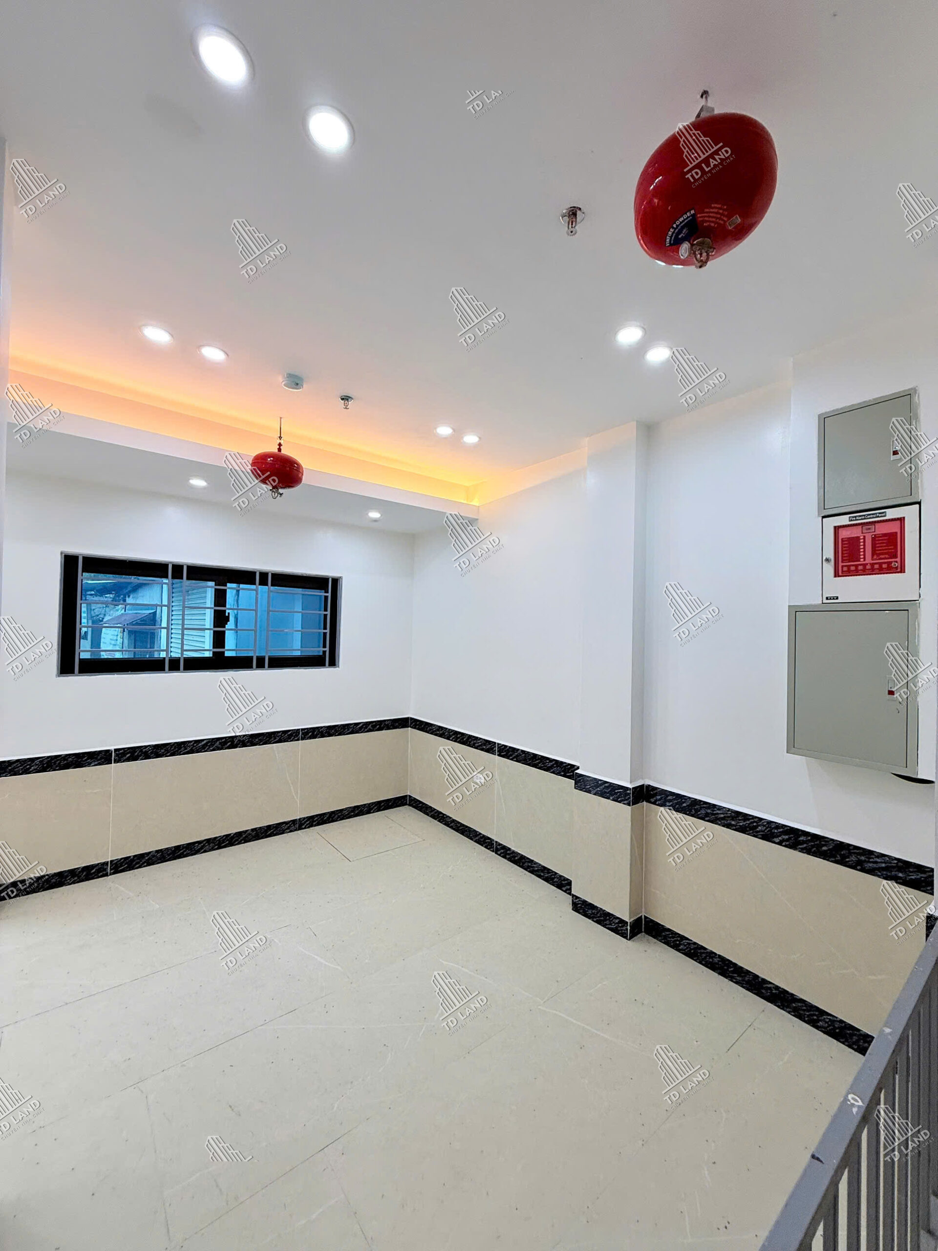 C62 | CẦU DIỄN (BẮC TỪ LIÊM) | 58M2 8 TẦNG 13 PHÒNG | Ô TÔ ĐỖ CỬA