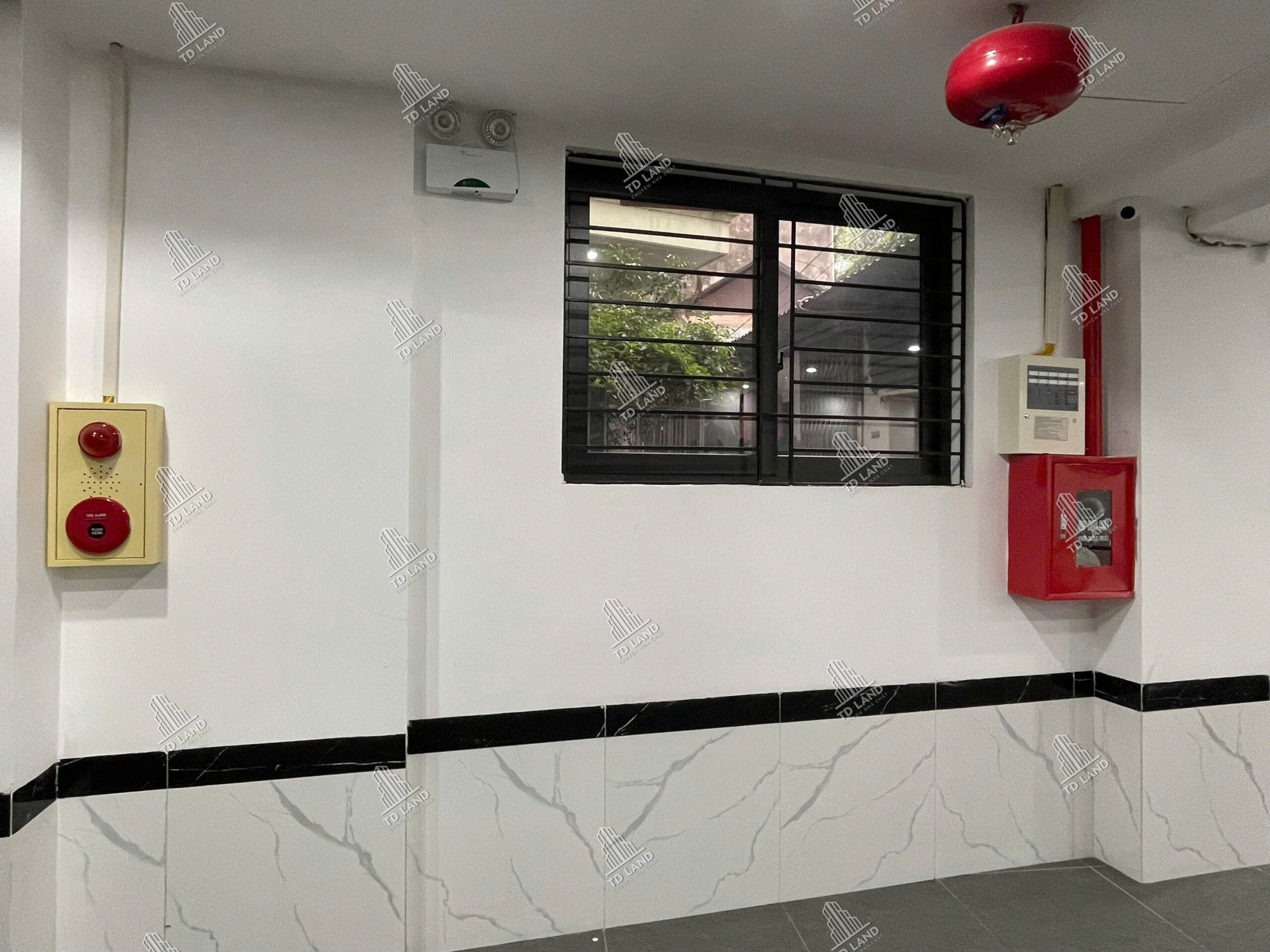 D136 | ĐỘI CẤN (BA ĐÌNH) | 90M2 8 TẦNG 24 PHÒNG | LÔ GÓC 2 THOÁNG