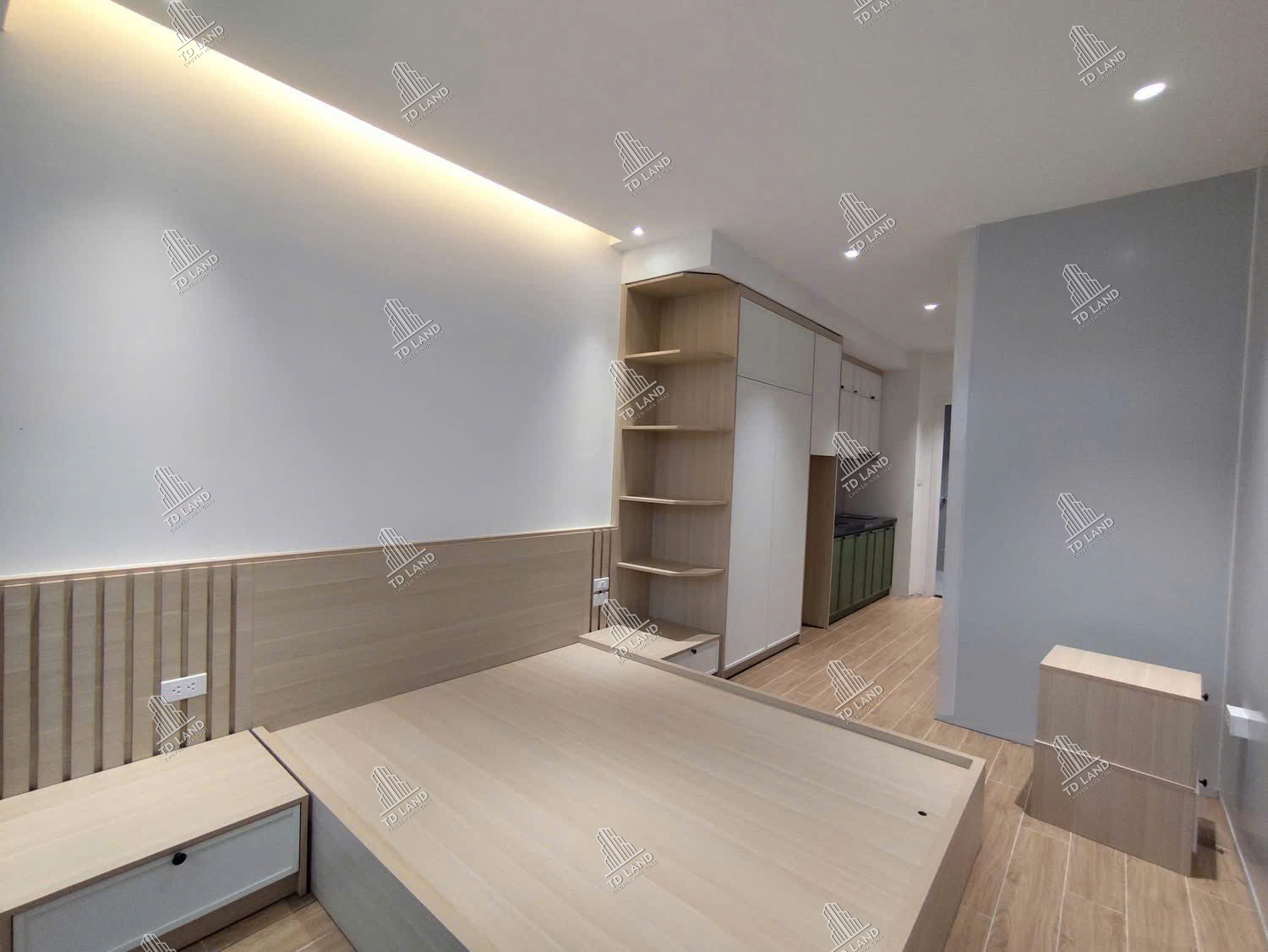 D137 | NGỌA LONG (BẮC TỪ LIÊM) | 137M2 7 TẦNG 29 PHÒNG | CÁCH Ô TÔ TRÁNH 50M