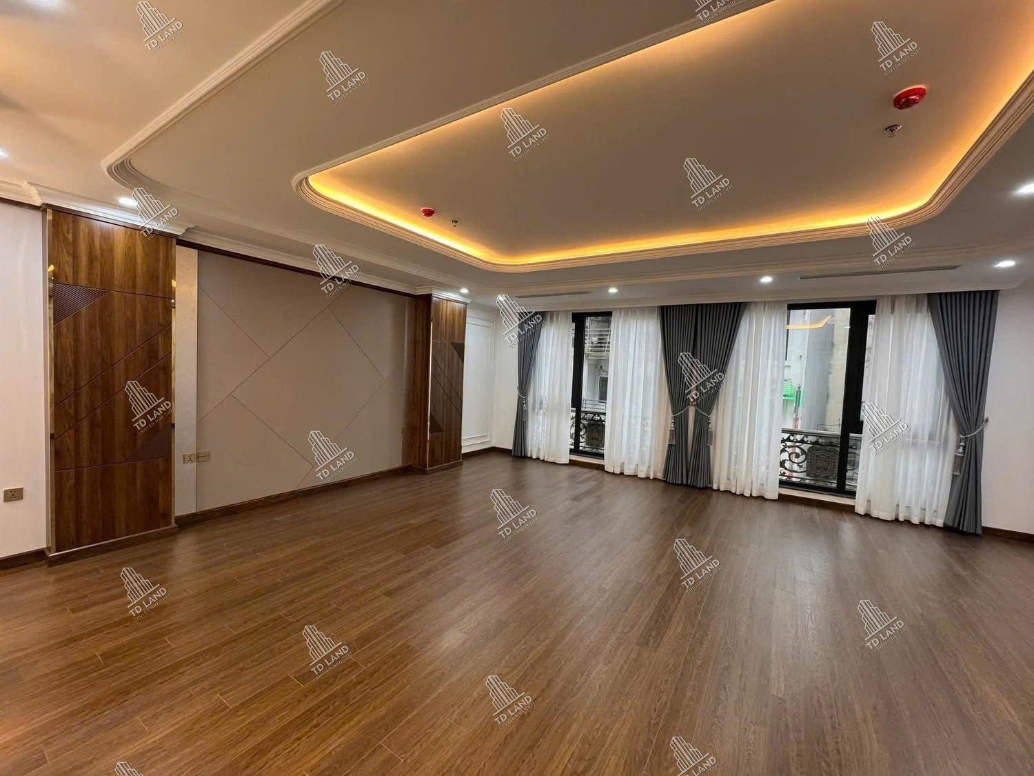 D95 | PHÚ MỸ (NAM TỪ LIÊM) | 115M2 9 TẦNG | 3 Ô TÔ TRÁNH – ĐÃ HOÀN CÔNG