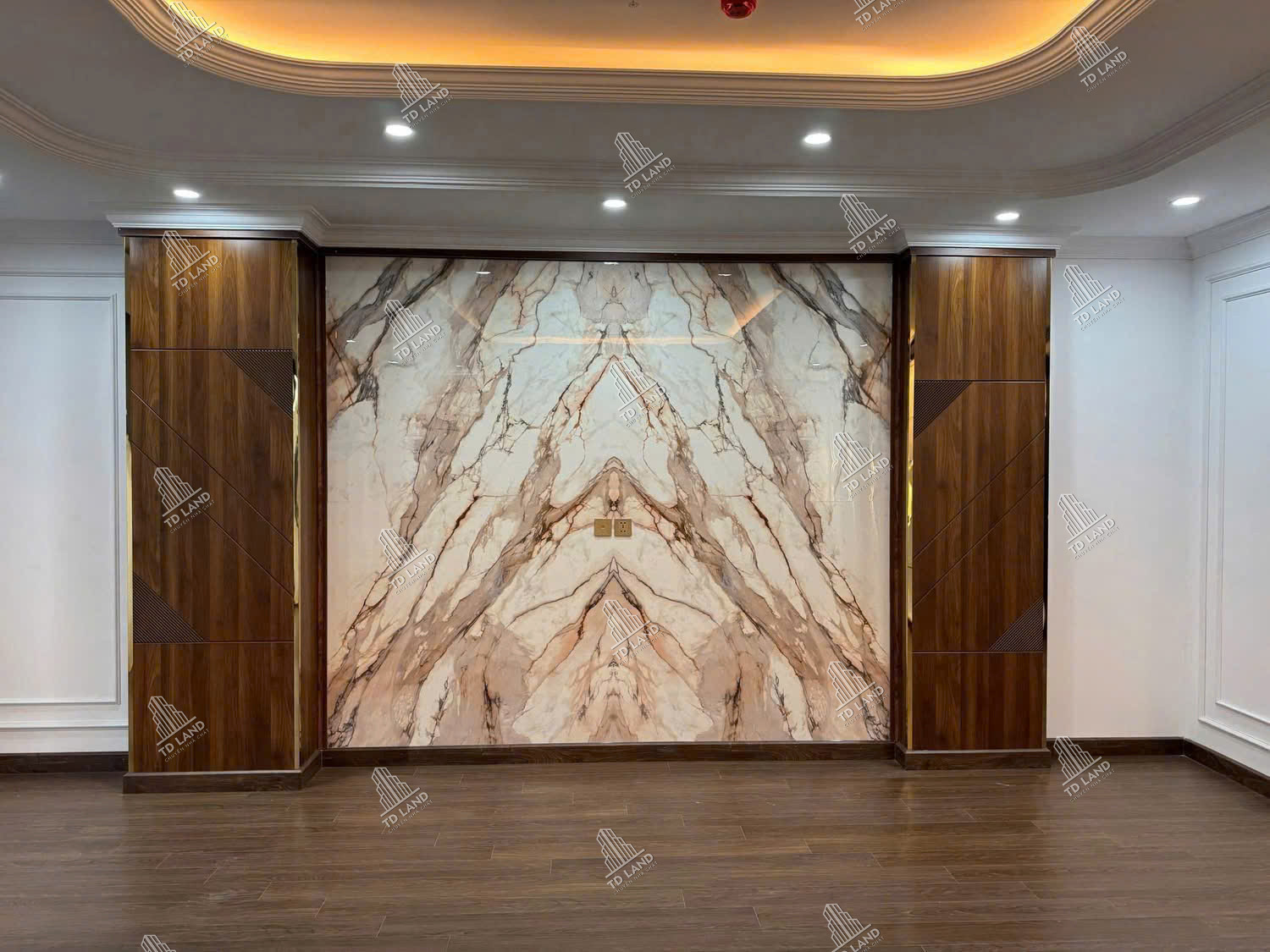 D95 | PHÚ MỸ (NAM TỪ LIÊM) | 115M2 9 TẦNG | 3 Ô TÔ TRÁNH – ĐÃ HOÀN CÔNG