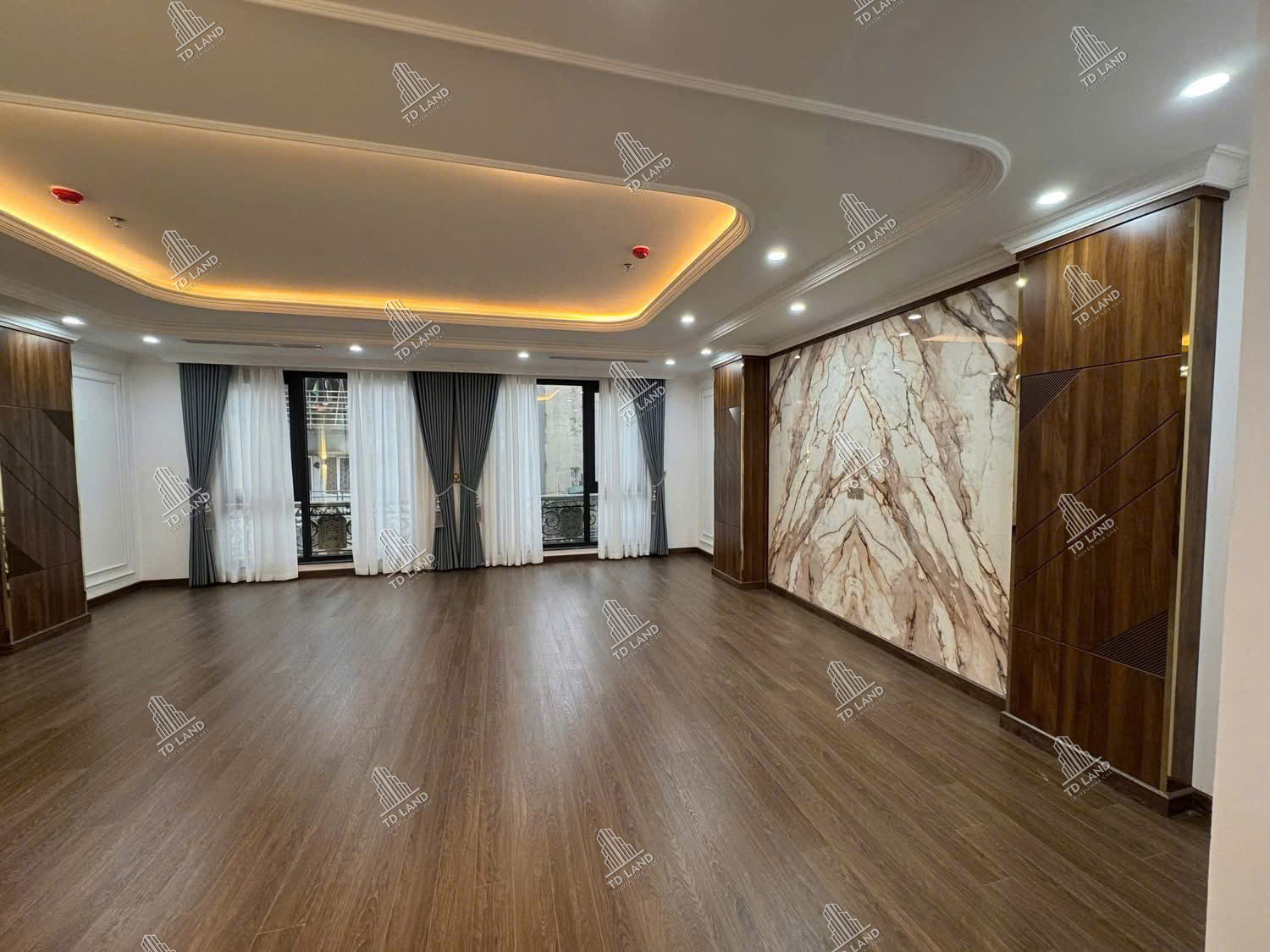 D95 | PHÚ MỸ (NAM TỪ LIÊM) | 115M2 9 TẦNG | 3 Ô TÔ TRÁNH – ĐÃ HOÀN CÔNG