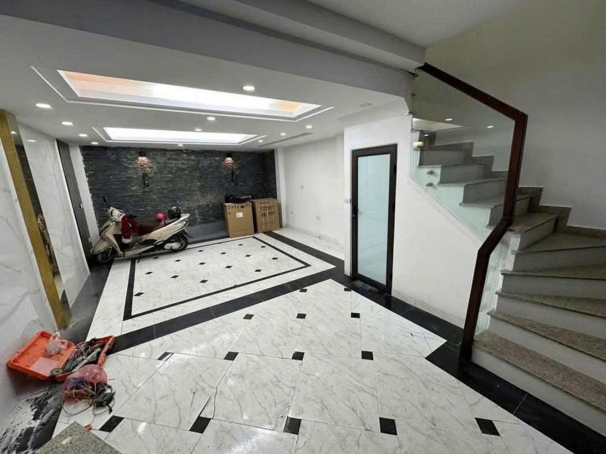 A26 | KHƯƠNG TRUNG | 43M2 5 TẦNG 8 PHÒNG | 2 THOÁNG – GẦN Ô TÔ