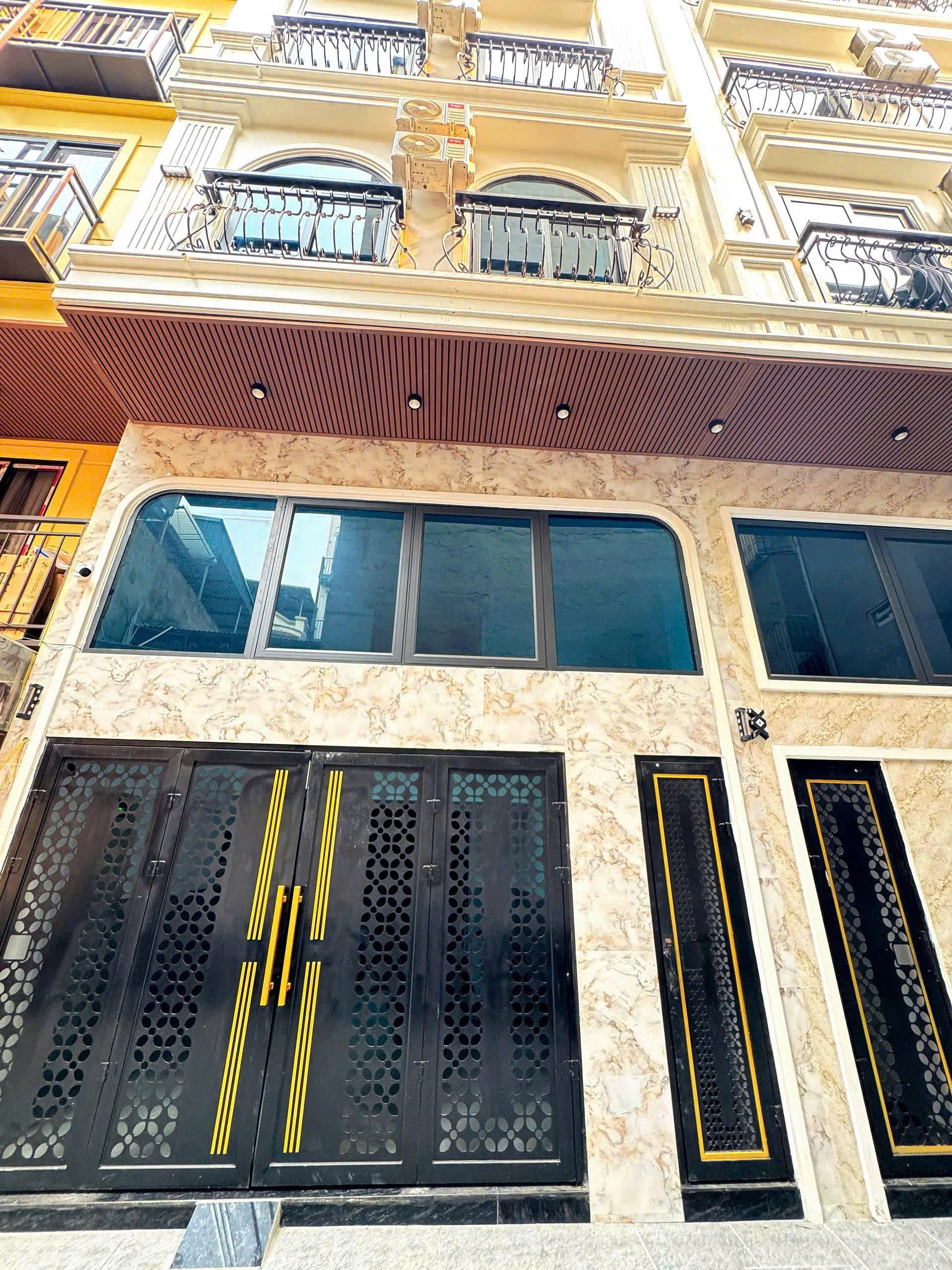 B153 | BÙI XƯƠNG TRẠCH (THANH XUÂN) | 86.8M2 7 TẦNG 22 PHÒNG